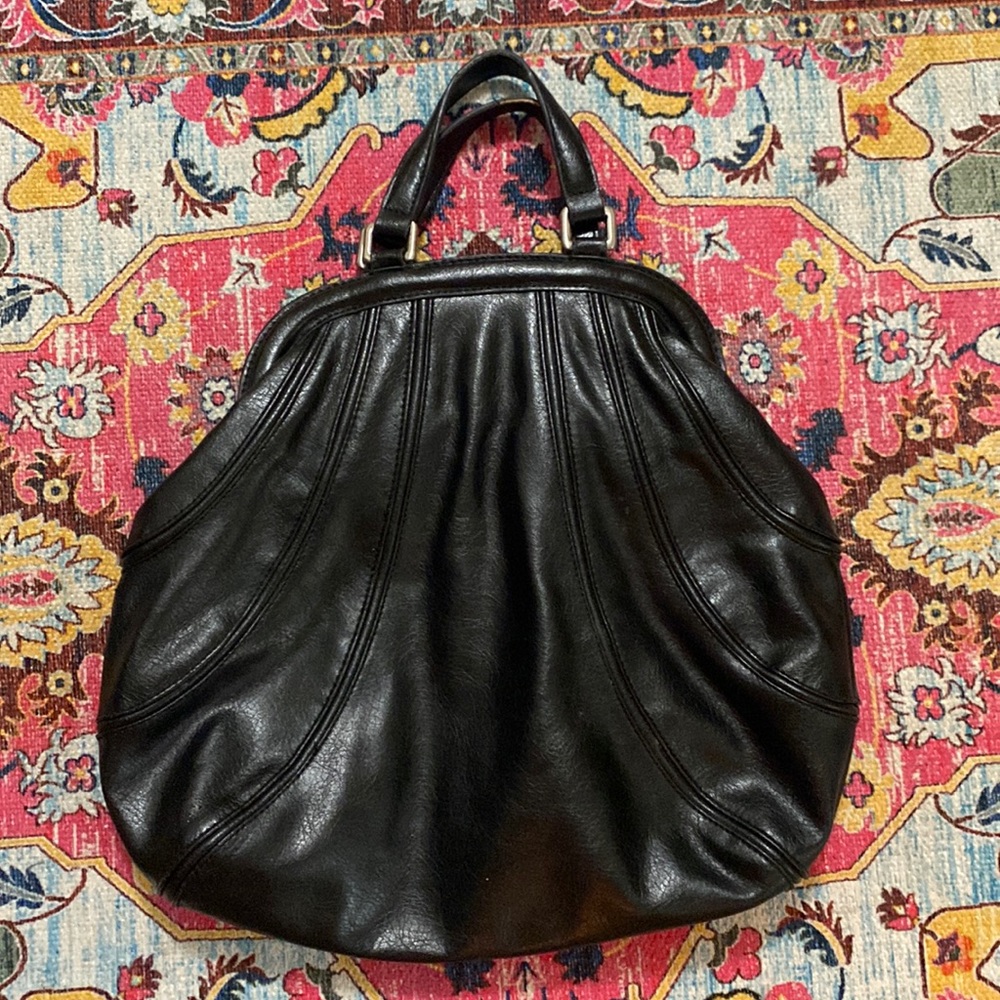 magnetic closure purse 🖤